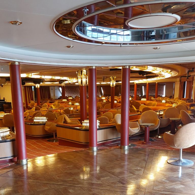 lounge_tech