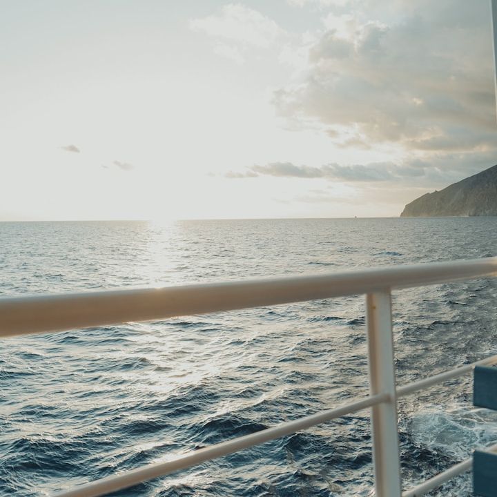 sea_view_from_ship
